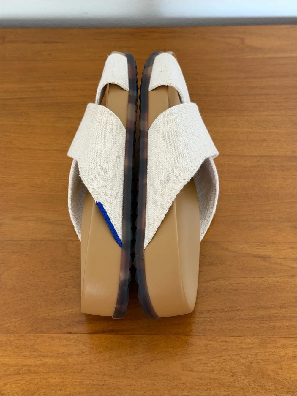 ✨Rothy's Weekend Slide Sandals in Oat 8 / New✨ - Picture 9 of 11